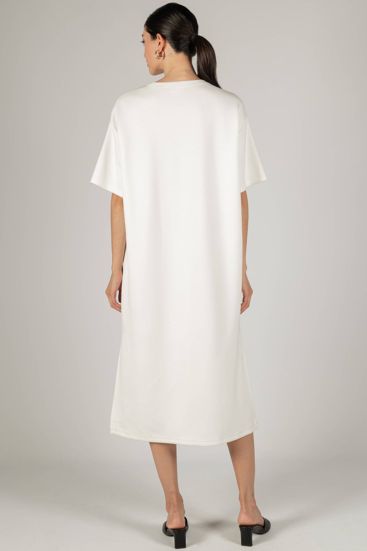 P. CILL Butter Modal Midi T-Shirt Dress: WHITE OR BLACK