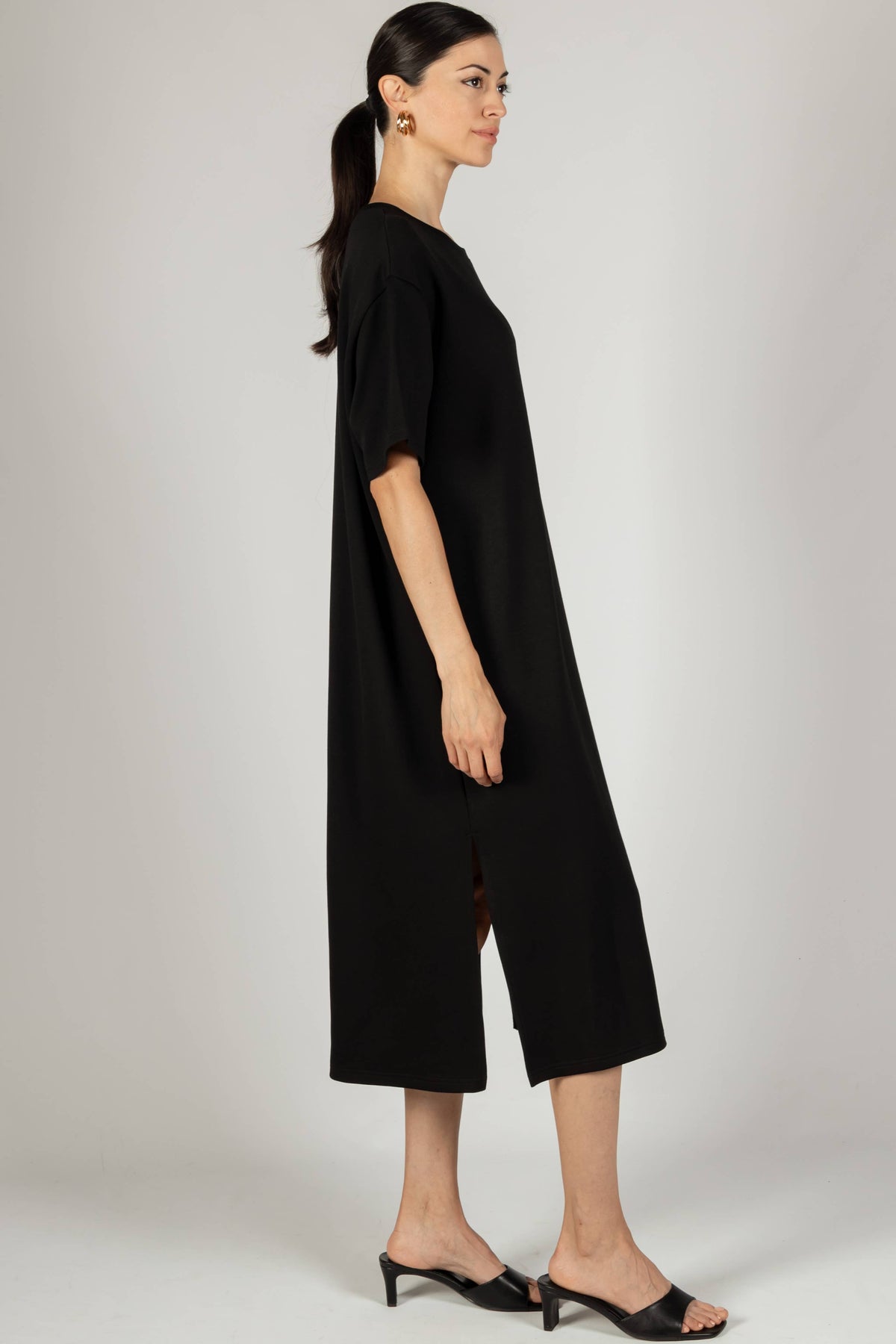 P. CILL Butter Modal Midi T-Shirt Dress: WHITE OR BLACK