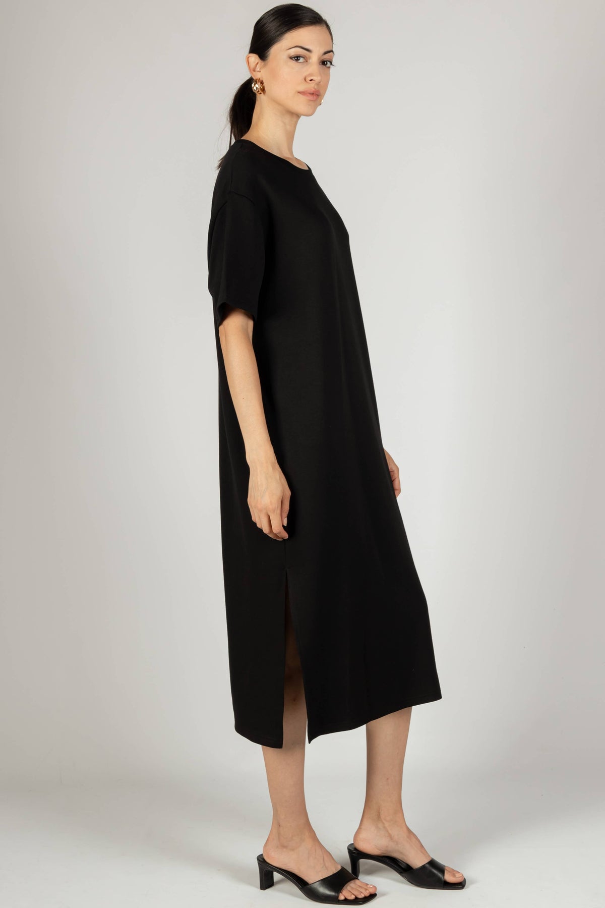P. CILL Butter Modal Midi T-Shirt Dress: WHITE OR BLACK