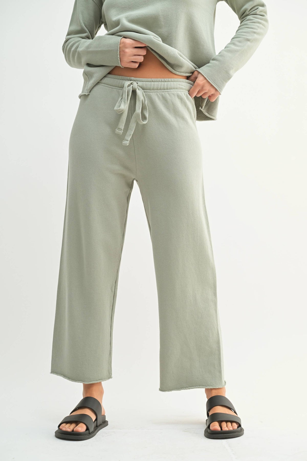 Malibu Wide-Leg Fleece Pants: SHADOW / S:M:L (2:2:2)