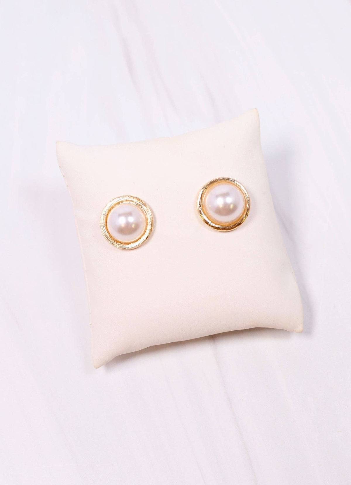 Bruno Pearl Stud Earring GOLD: Default