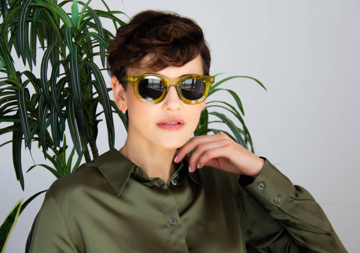 Affectionate - Sunglasses: OLIVE