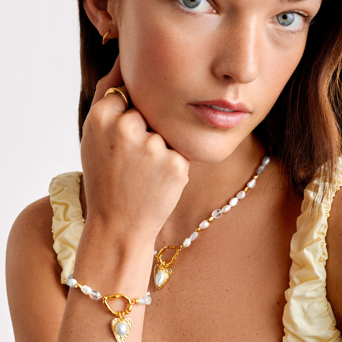 PEARLA SOLESI NECKLACE or Bracelet