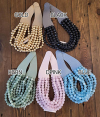 CHUNKY BEADED LAYERED NECKLACE CLASP