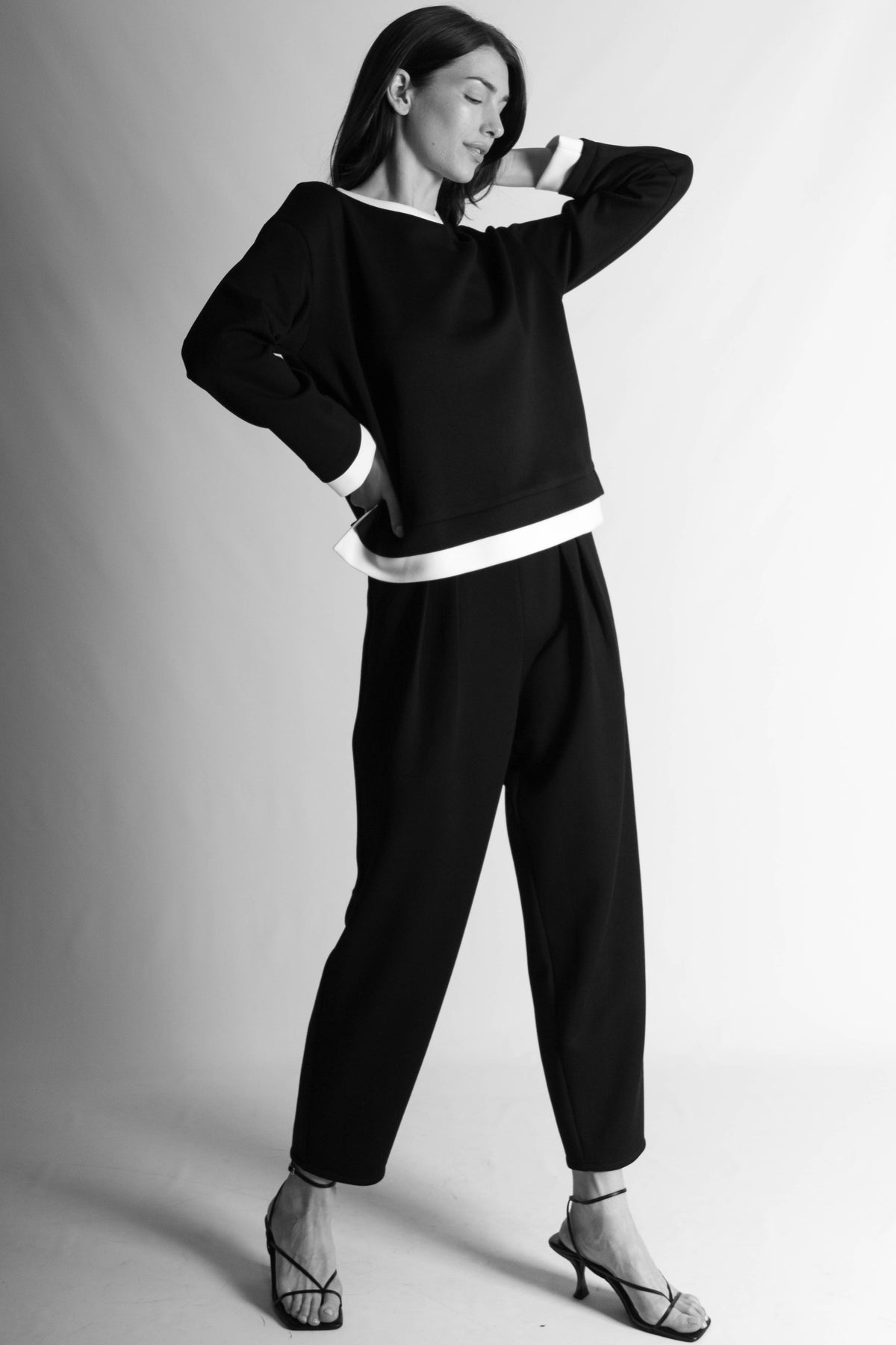 P. CILL Butter Modal Contrast Border Top: Black/Ivory / Large