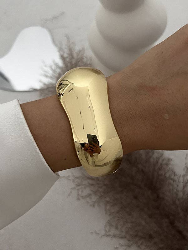 Geometric Bracelet Accessories: GOLD / A / One_size