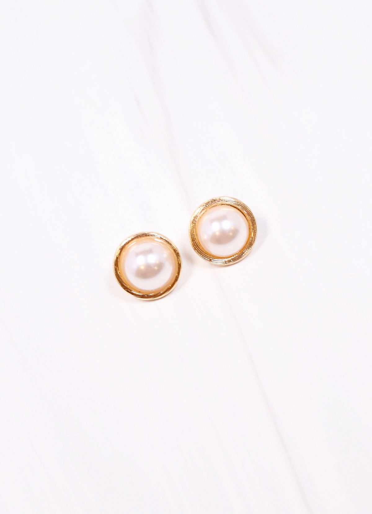 Bruno Pearl Stud Earring GOLD: Default