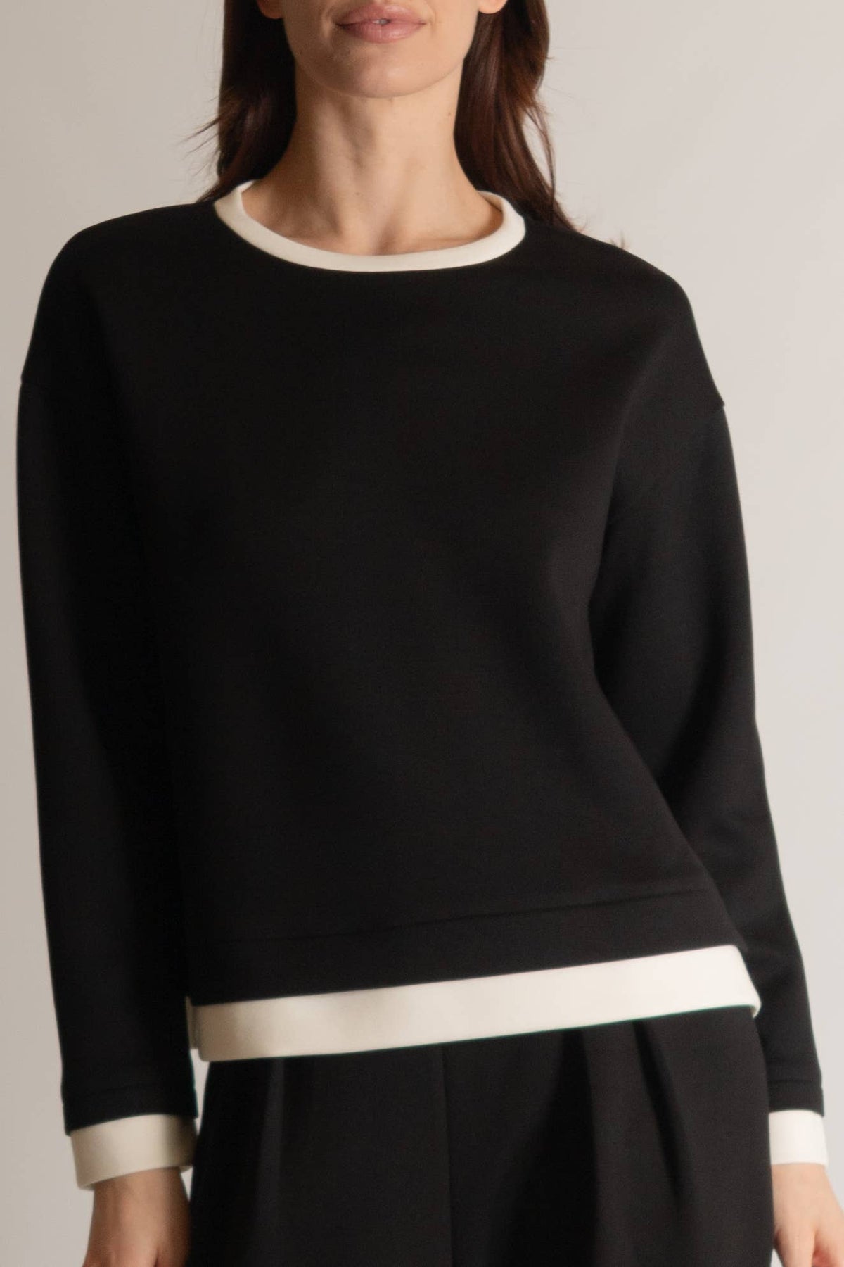 P. CILL Butter Modal Contrast Border Top: Black/Ivory / Small