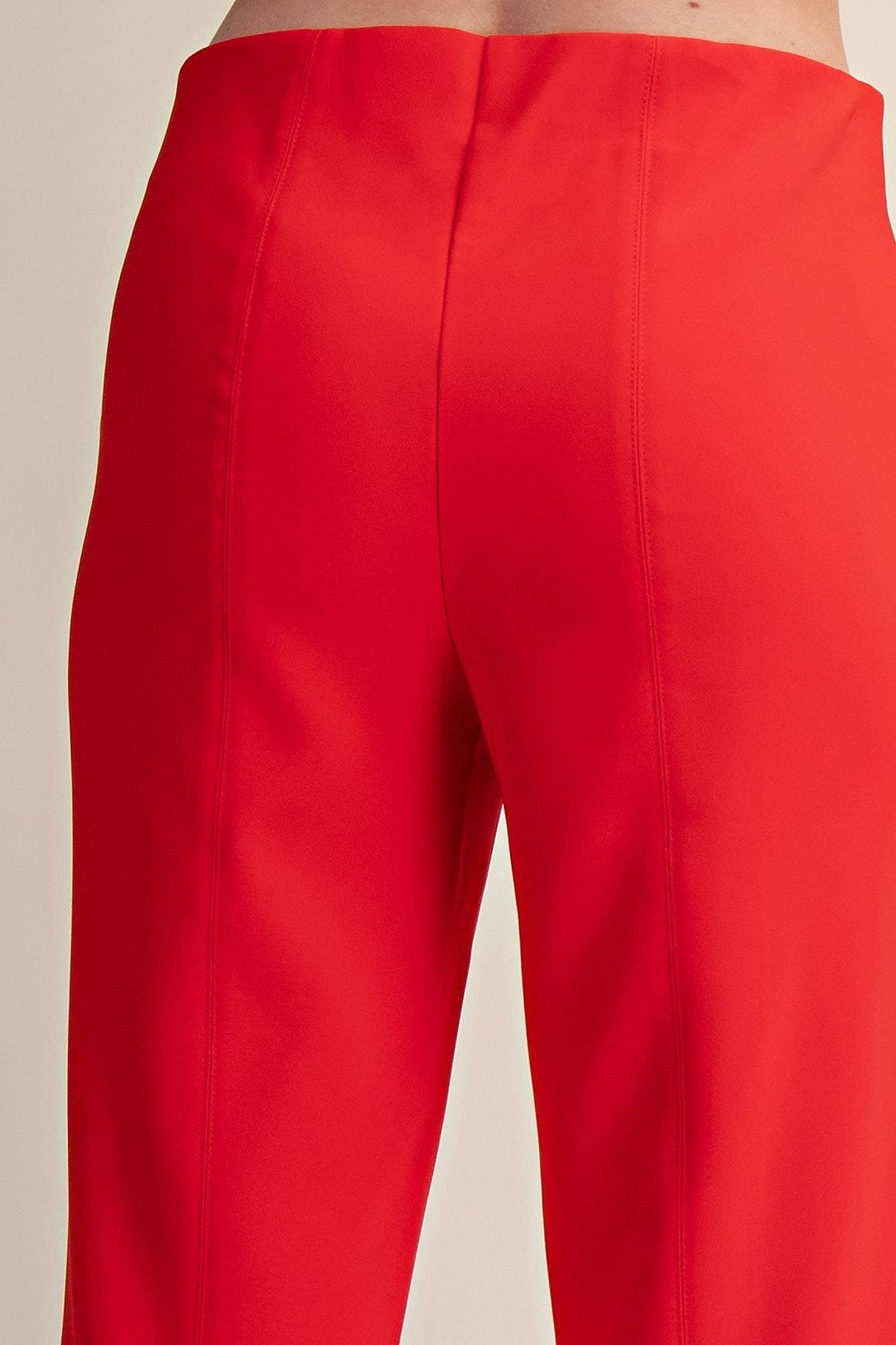 High Waist Stitch Pleats Flare Crop Stretchy Pants: White / L