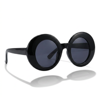 Daring Plastic Round Sunglasses: Pink green