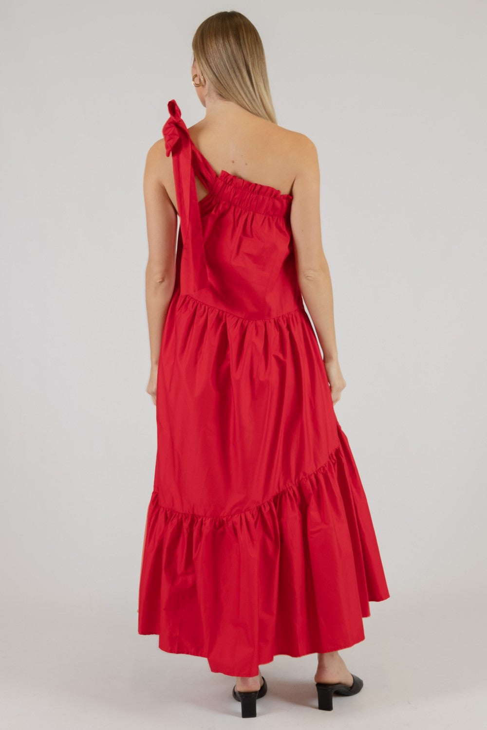 Emily Poplin One Shoulder Ruffle Bottom Maxi Dress Black / SMALL