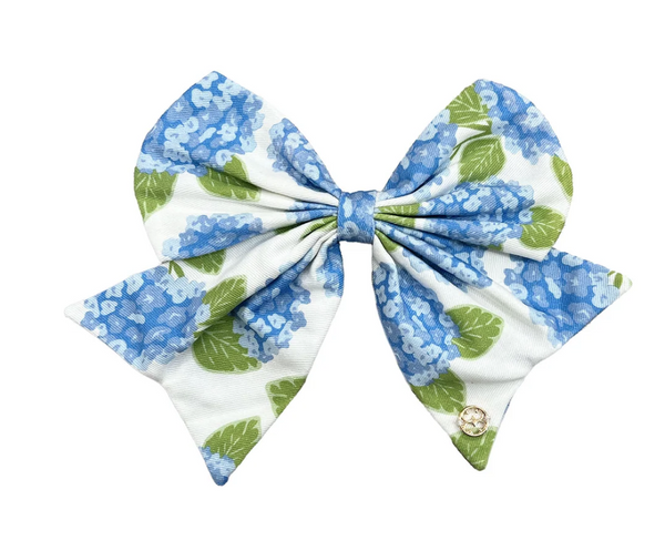 Mary Square Magnetic Cake Stand & Bow