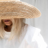 Urban White Short Sleeves T-Shirt Top: WHITE / S