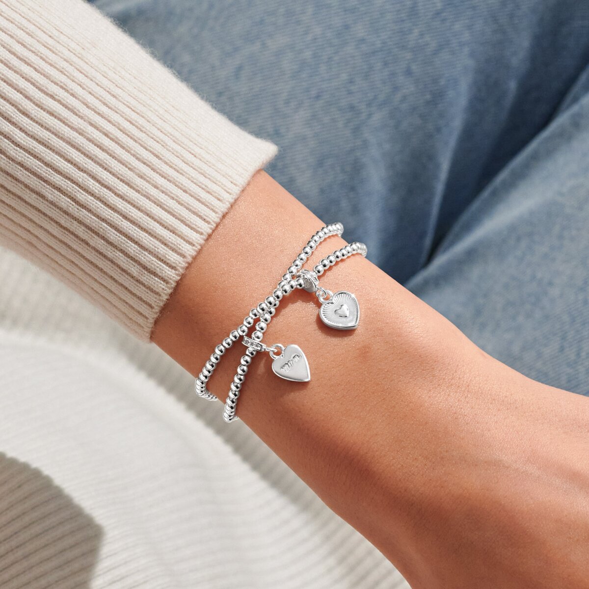 Mother's Day 'Lovely Mom' Infinity Bracelet