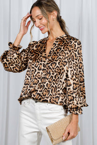 Henley Neck Elastic Smocked Leopard Print Blouse VT31377T: Brown / L