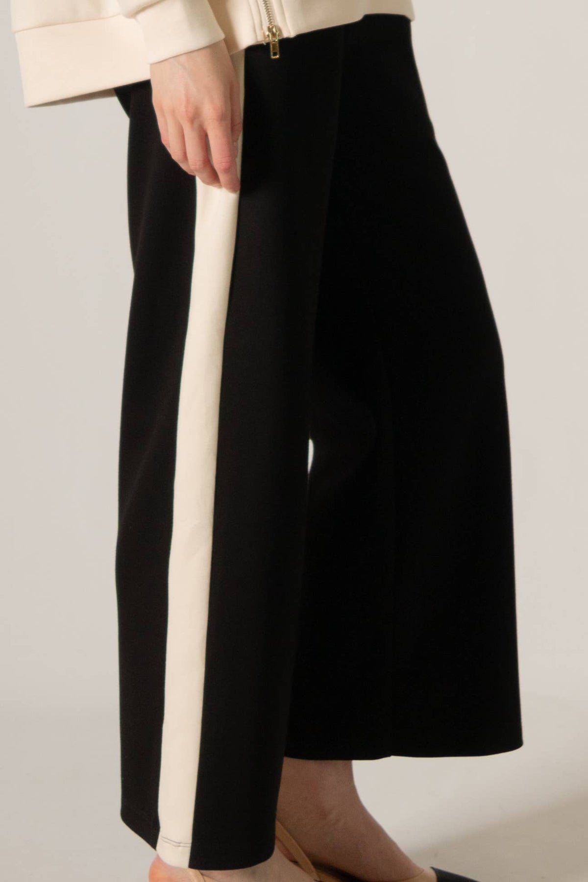 P. CILL Butter Modal Side Stripe Wide Leg Pants: Black / Small