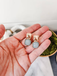 Hammered Gold and Aquamarine earrings