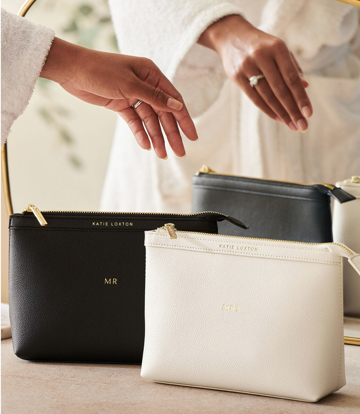 Toiletry Bags Set 'Mr & Mrs'