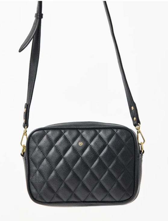 Essential Quilted Crossbody Bag