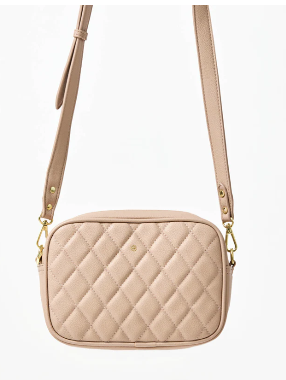 Essential Quilted Crossbody Bag