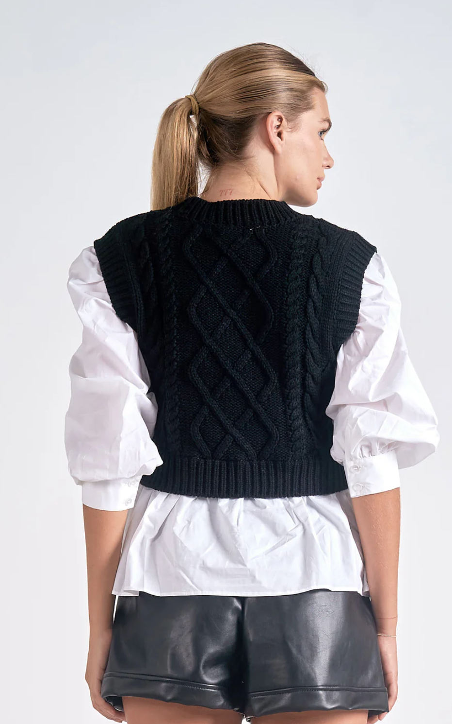 Elan Ryan Sweater Top