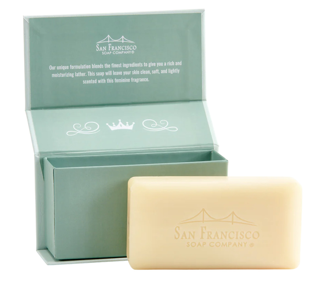 San Francisco Radiant Waterlily & Seagrass