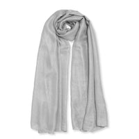 WRAPPED UP IN LOVE BOXED SCARF I GREY