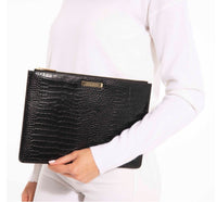 CELINA LUXE CLUTCH | BLACK