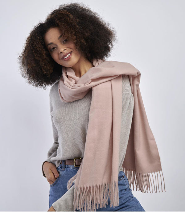 WRAPPED UP IN LOVE BOXED SCARF I DARK PINK